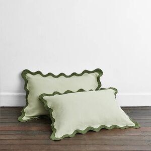 Bed Threads Linen Scalloped Edge Pillow - Sage Green